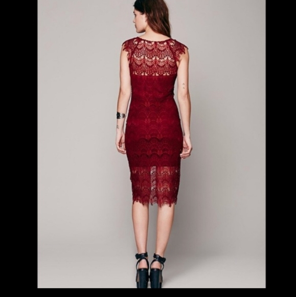 Free people peekaboo scalloped lace dress - Picture 2 of 5